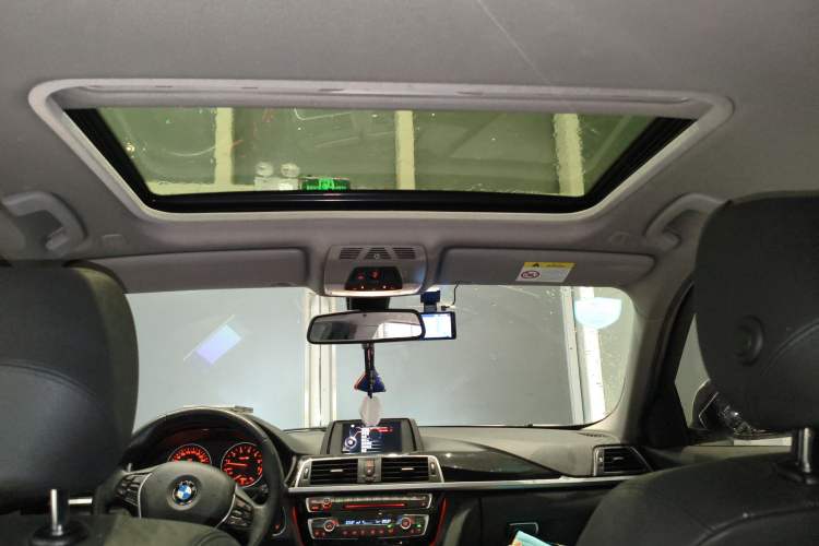 Used BMW 3 Series 2017 320Li Fashion Model