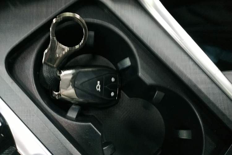 Used Changan UNI-T 2022 1.5T Prestige Version
