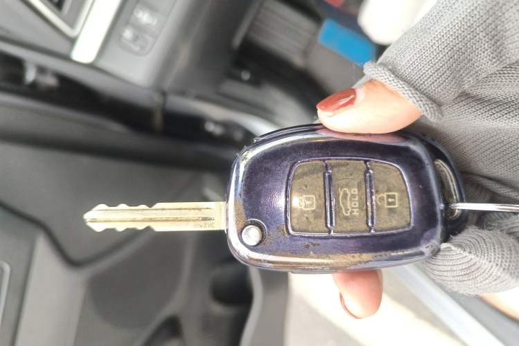 Used Hyundai Elantra (6th Generation / Lingdong) 2016 1.6L Automatic ZhiXuan – Elite Version