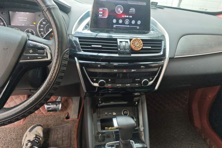 Used BORGWARD BX5 2017 25TGDI Automatic Two-Wheel Drive Fashion Plus Model
