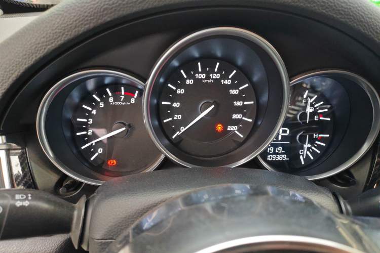 Used Zotye SR9 2017 2.0T Automatic Ultimate Light Edition