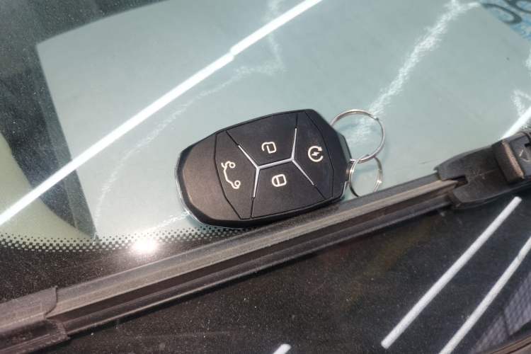 Used Lynk & Co 01 2017 2.0T Two-Wheel Drive Zhaopu Version Vehicle Key