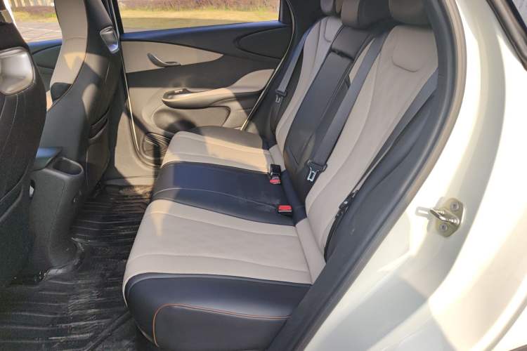 Used BYD Dolphin 2023 420 km Fashion Edition
