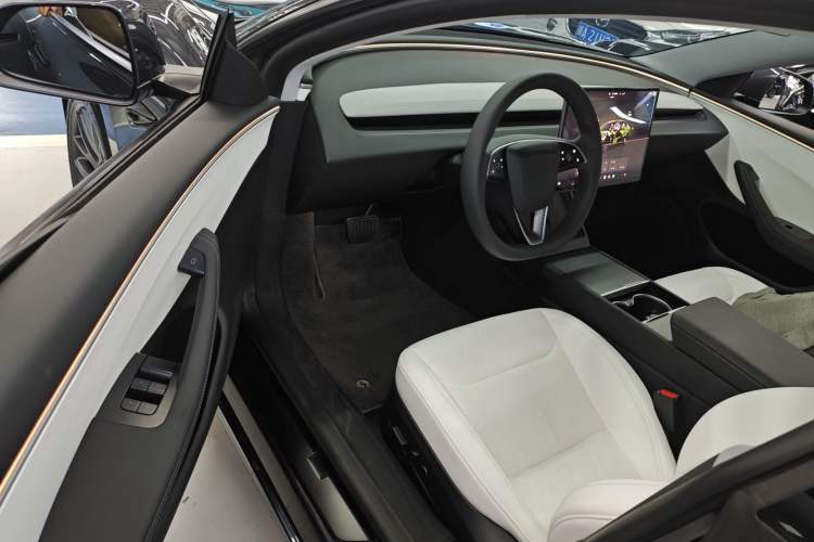 Used Tesla Model 3 2023 Rear-Wheel-Drive Version