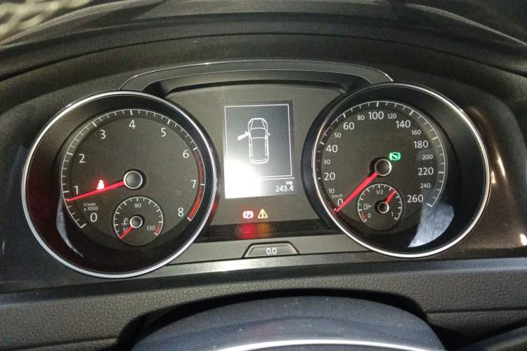 Used Volkswagen Golf 2017 230TSI Automatic Comfort Edition – Celebrating Milestone of One Million Units