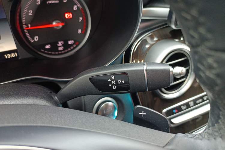 Used Mercedes-Benz GLC 2016 GLC 260 4MATIC Luxury Model