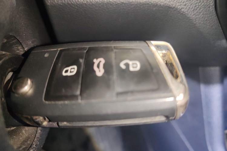 Used Volkswagen Lavida 2019 1.5L Automatic Comfort Edition China VI Standard