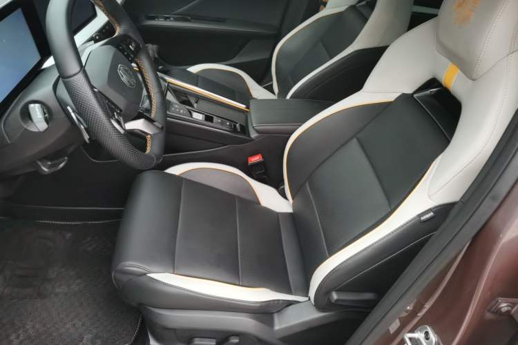 Used MG 5 Scorpio 2022 1.5T Trophy Sport Flagship Edition