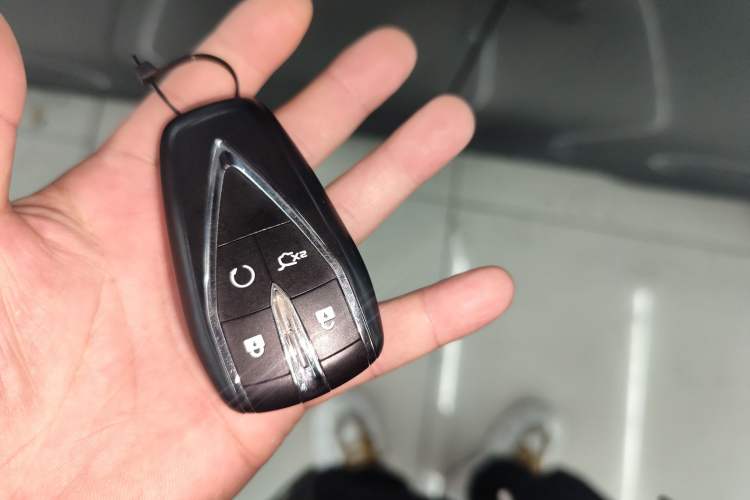 Used Changan UNI-V 2022 1.5T Prestige Version
