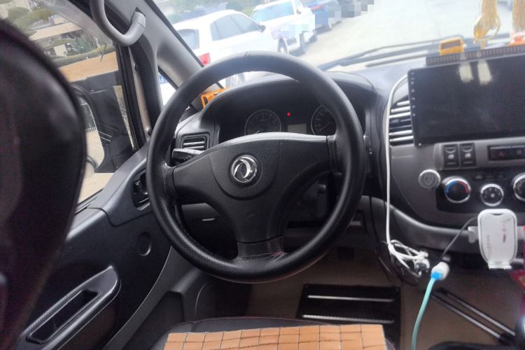 Used FORTHING Lingzhi 2012 Passenger Version 1.6L Comfort Edition
