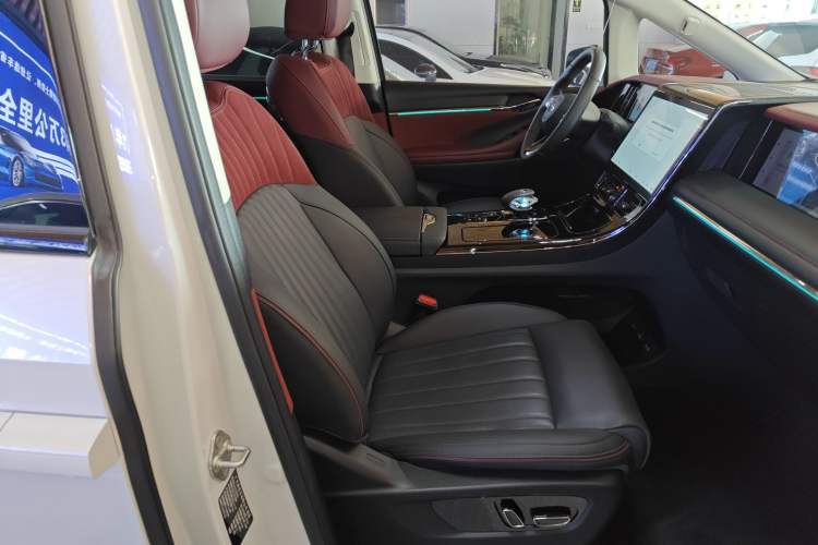 Used GAC Trumpchi E9 2023 E9 Master Model
