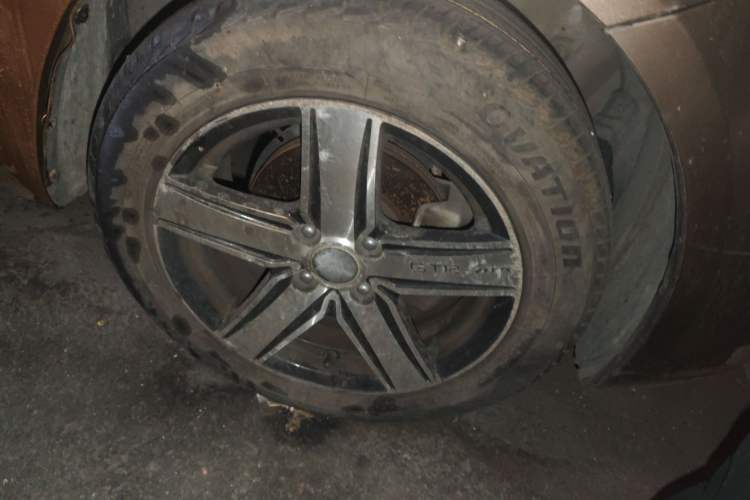 Used Kia K2 2012 Hatchback 1.4L MT GLS Commemorative Edition
