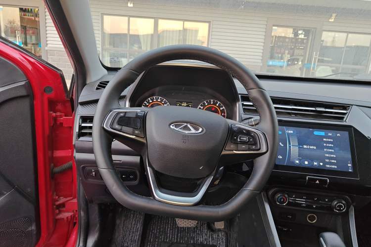 Used Chery Tiggo 3X 2021 PLUS 1.5L CVT "Painkai Red Date" Edition II