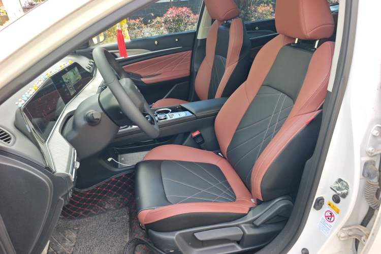 Used CHANGAN Eado 2022 PLUS Blue Whale NE 1.4T GDI DCT Prestige Edition Left Front Seat