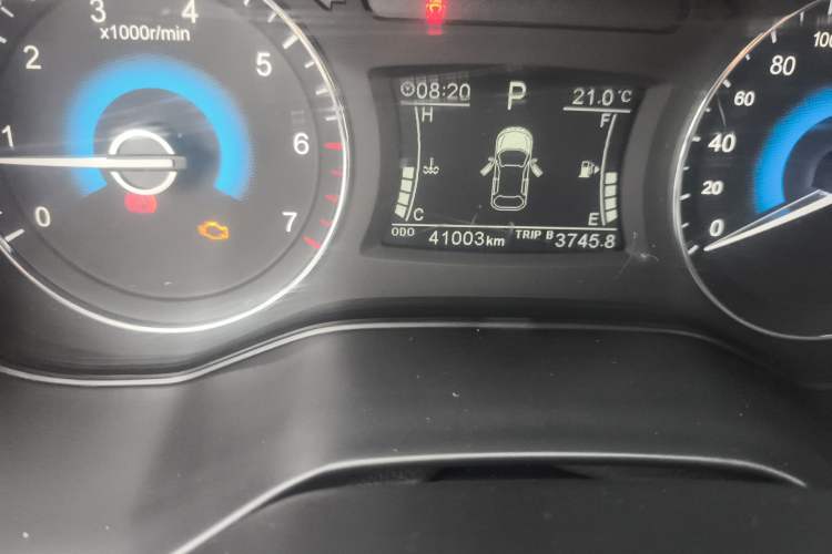 Used Dongfeng Fengon 580 2020 1.5T CVT Luxury Edition Odometer Close Up