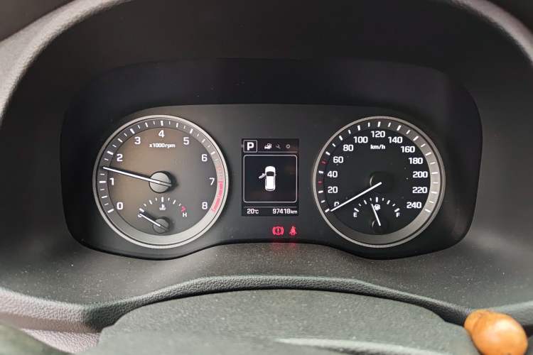 Used Hyundai Tucson 2018 1.6T Dual-Clutch Two-Wheel Drive 15th Anniversary Special Edition Instrument Cluster