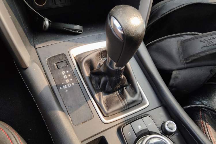 Used Mazda CX-4 2018 2.0L Automatic Two-Wheel Drive Blue Sky Dynamic Version China V Standard Gear Lever