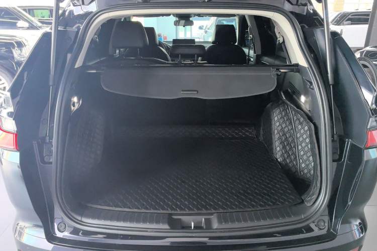 Used Honda Breeze 2023 240TURBO Two-Wheel-Drive Luxury Edition 5 Seats
