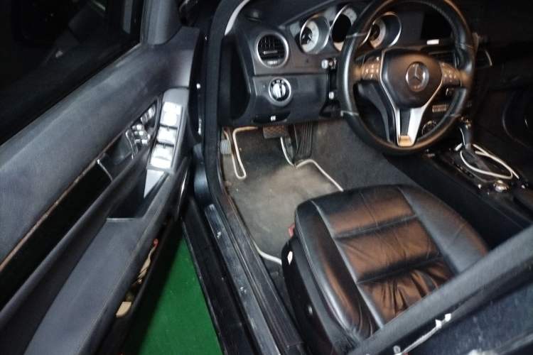 Used Mercedes-Benz C-Class 2013 C 260 CGI Fashion Model