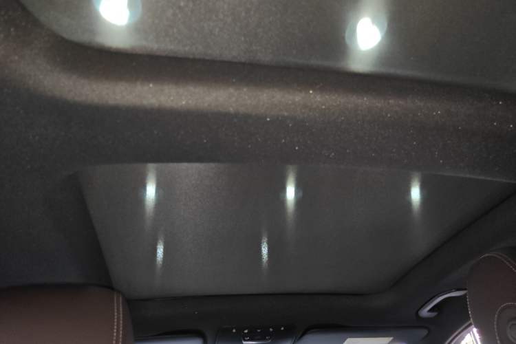 Used Mercedes-Benz GLC 2017 GLC 200 4MATIC Headliner