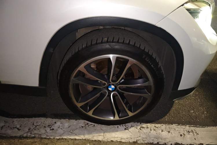 Used BMW X1 2015 sDrive18i Leading Edition