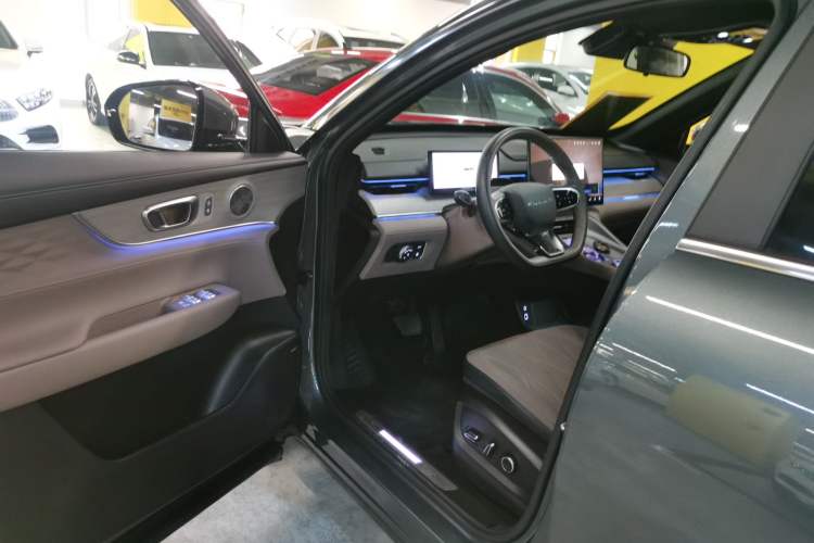 Used Chery Fengyun T8 2025 1.5T 130km Deluxe Version 5 Seats Driver Seat