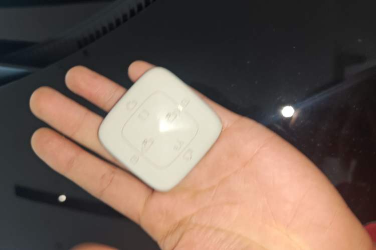 Used Zeekr 009 2024 7-Seater Aisle Version 108 kWh
