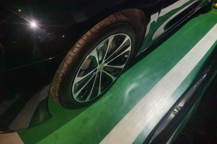 Used Hima Luxeed S7 2024 Pro Model