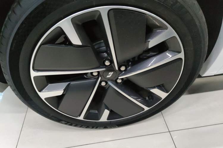 Used Li Auto L7 2025 Max Smart Refresh Edition Exterior 5