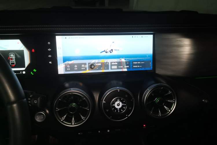 Used Tank 300 2023 City Edition 2.0T—Stylish as Ever