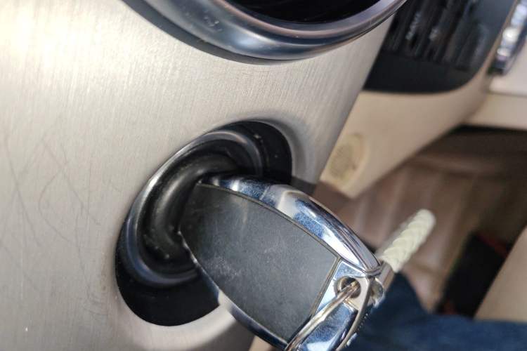 Used Mercedes-Benz GLK-Class 2013 GLK 300 4MATIC Fashion Model