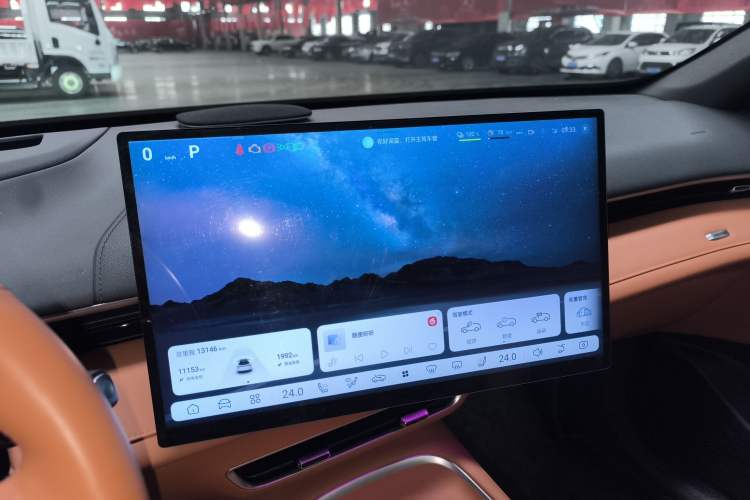 Used Deepal S07 2024 215Max Qiankun Intelligent Driving ADS SE Range-Extended Version Audio And AC Panel