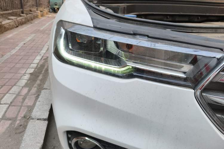 Used Haval H6 2017 Blue Label 2.0T Automatic Two-Wheel Drive Leading Model
