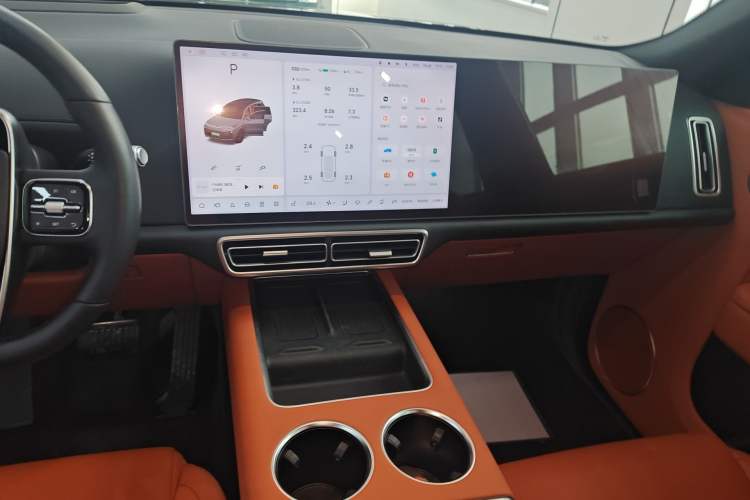 Used Li Auto L8 2024 Pro Model Audio And AC Panel