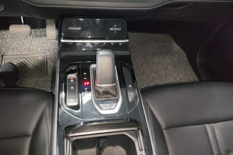 Used Wuling Victory 2020 1.5T CVT Flagship Edition Gear Lever