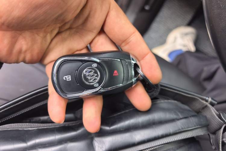 Used Buick Envision 2015 20T Two-Wheel-Drive Elite Model