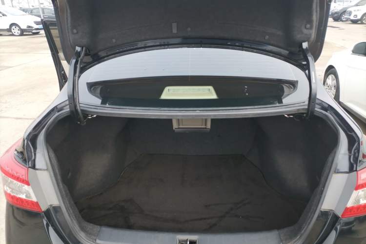 Used Nissan Sylphy 2014 1.6XV CVT Deluxe Edition