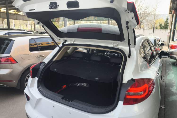 Used Geely Auto Emgrand GS 2019 1.4T CVT Edition Trunk