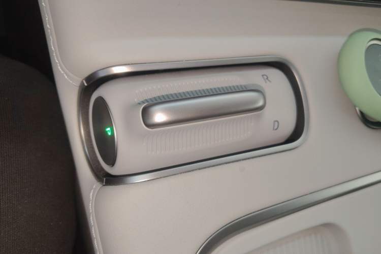 Used Nio ES6 2024 75 kWh
