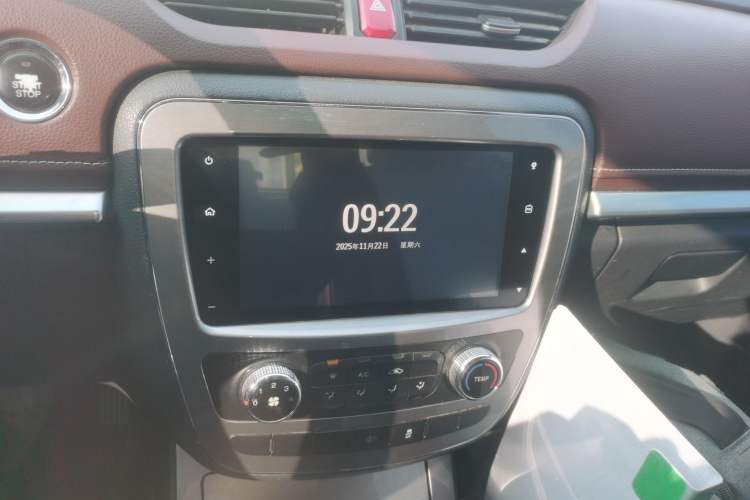 Used JAC T8 2018 2.0T Diesel Two-Wheel Drive Prestige Version Big Double HFC4DB2-1D1
