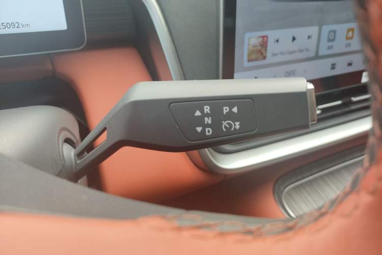 Used Dongfeng eπ eπ008 2024 636Max All-Electric Version 6 Seats