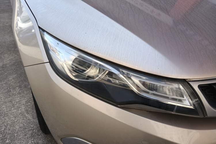 Used Geely Auto Emgrand GL 2017 1.8L Manual Elite Model Right Front Headlight