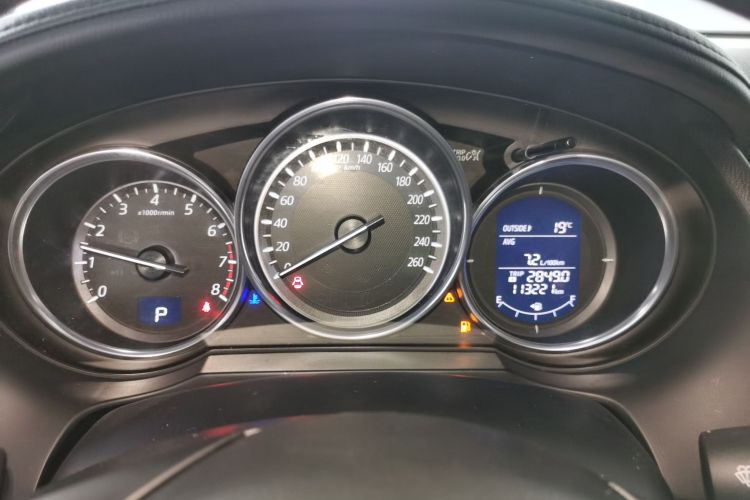 Used Mazda Atenza 2017 2.0L Blue Sky Luxury Edition