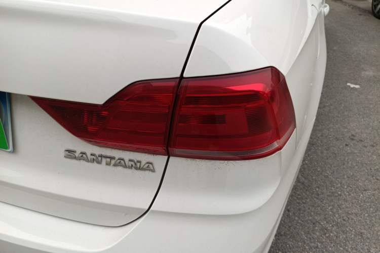 Used Volkswagen Santana 2019 1.5L Manual Fashion Edition China VI Standard Exterior 3