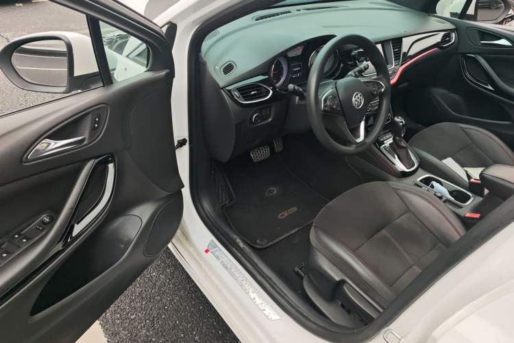 Used Buick Verano 2016 Hatchback GS 20T Dual-Clutch Passionate Sporty Model Driver Seat