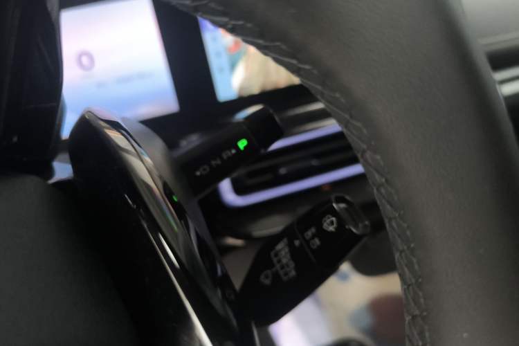 Used Baojun KiWi EV 2023 Smart Luxury Edition Lithium Iron Phosphate Gear Lever