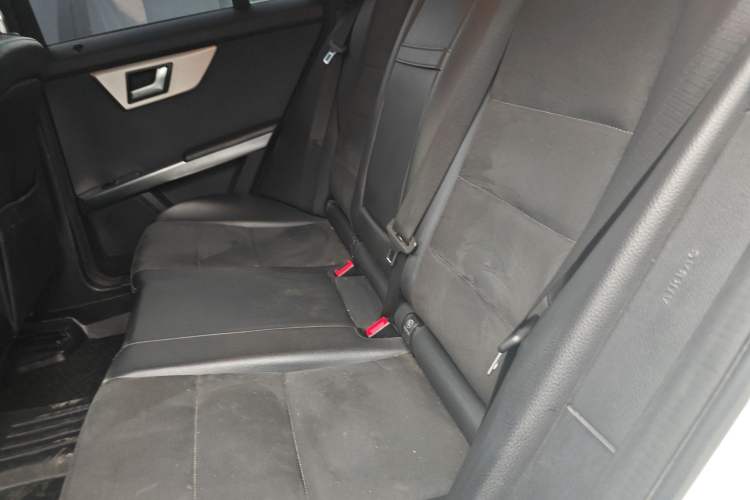 Used Mercedes-Benz GLK-Class 2015 GLK 300 4MATIC Fashion Edition Ultimate Version Left Rear Seat