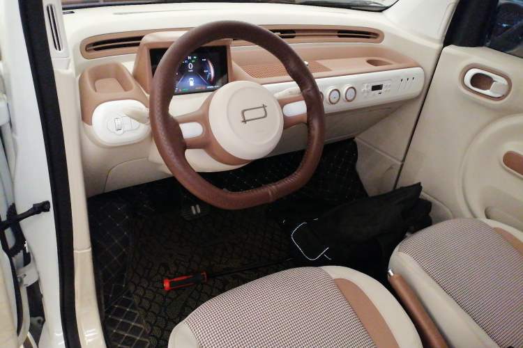 Used Bestune Pony 2026 222km Colorful Horse
