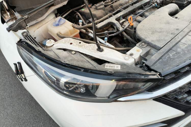 Used Chery Arrizo GX 2019 Champion Edition 1.5L CVT Elite Model Right Front Headlight