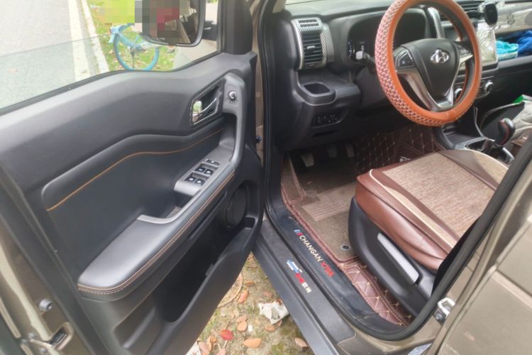 Used CHANGAN OSHAN X70A 2018 1.5L Manual Luxury Model Driver Seat